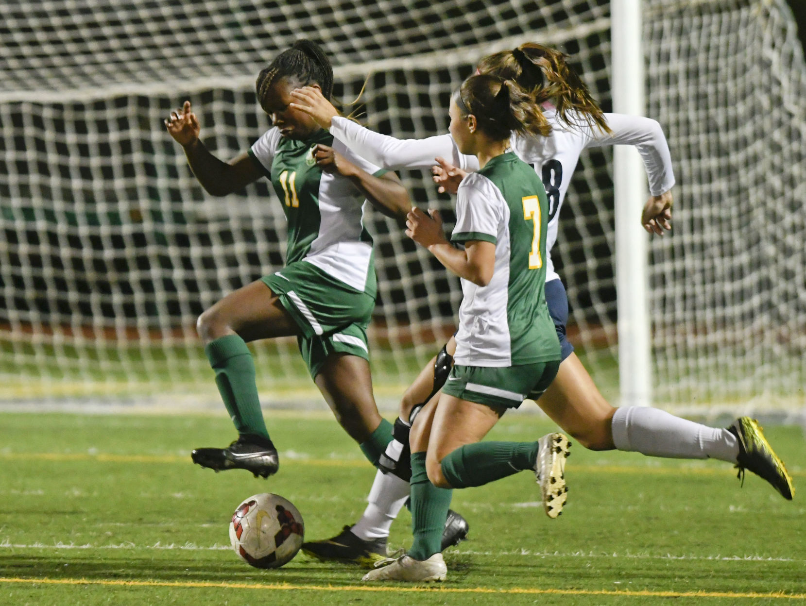 120419 OA SJ girls soccer 16.jpg